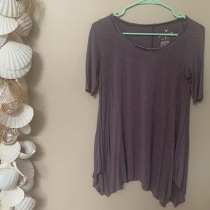 American Eagle striped short sleeve shirt